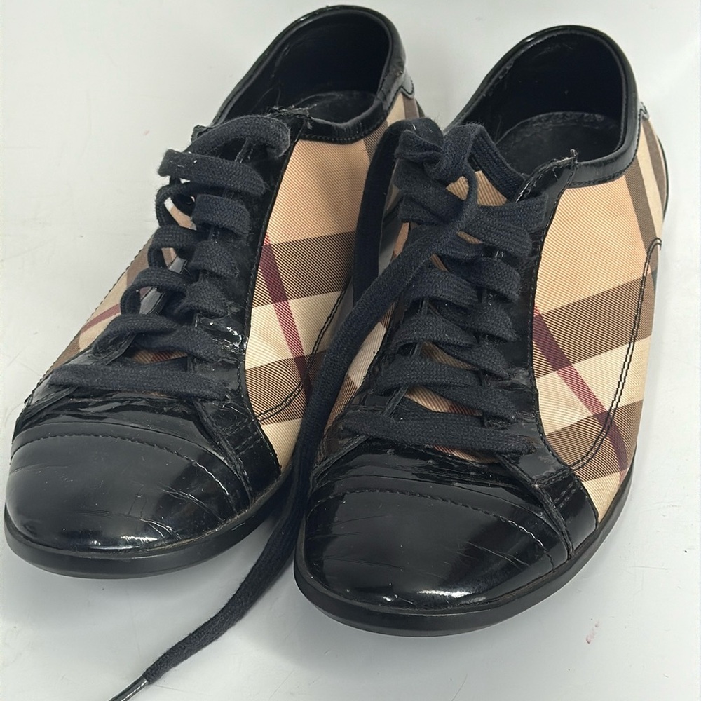 Authentic Burberry sneakers